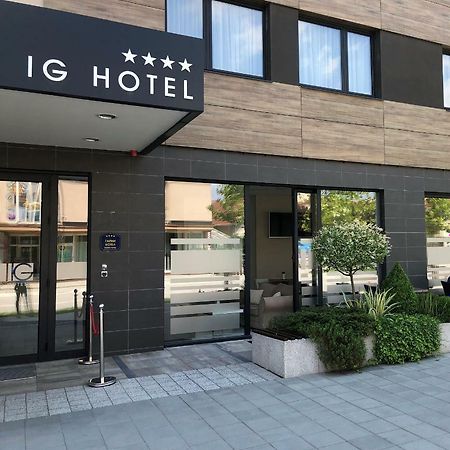Ig Hotel 上米拉诺瓦茨 外观 照片